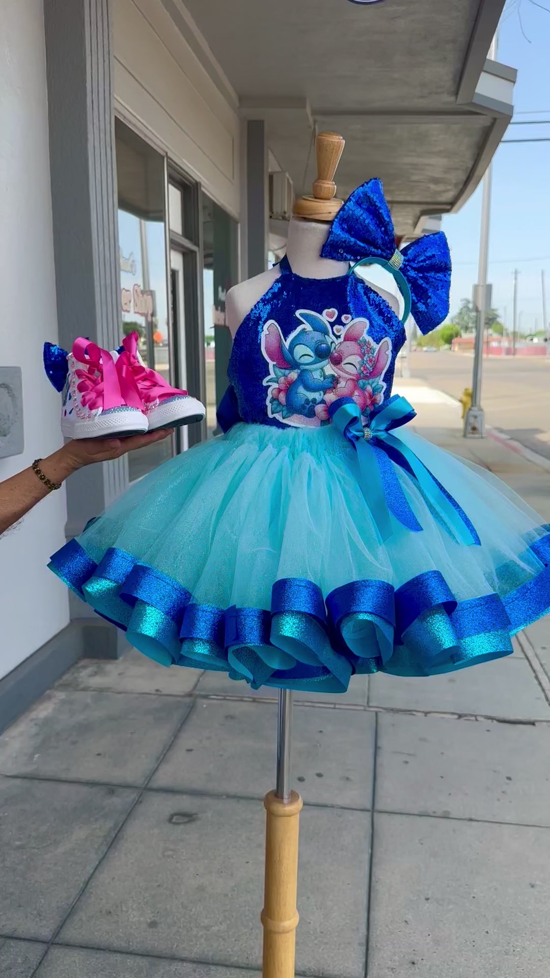 Custom angel and stitch Converse